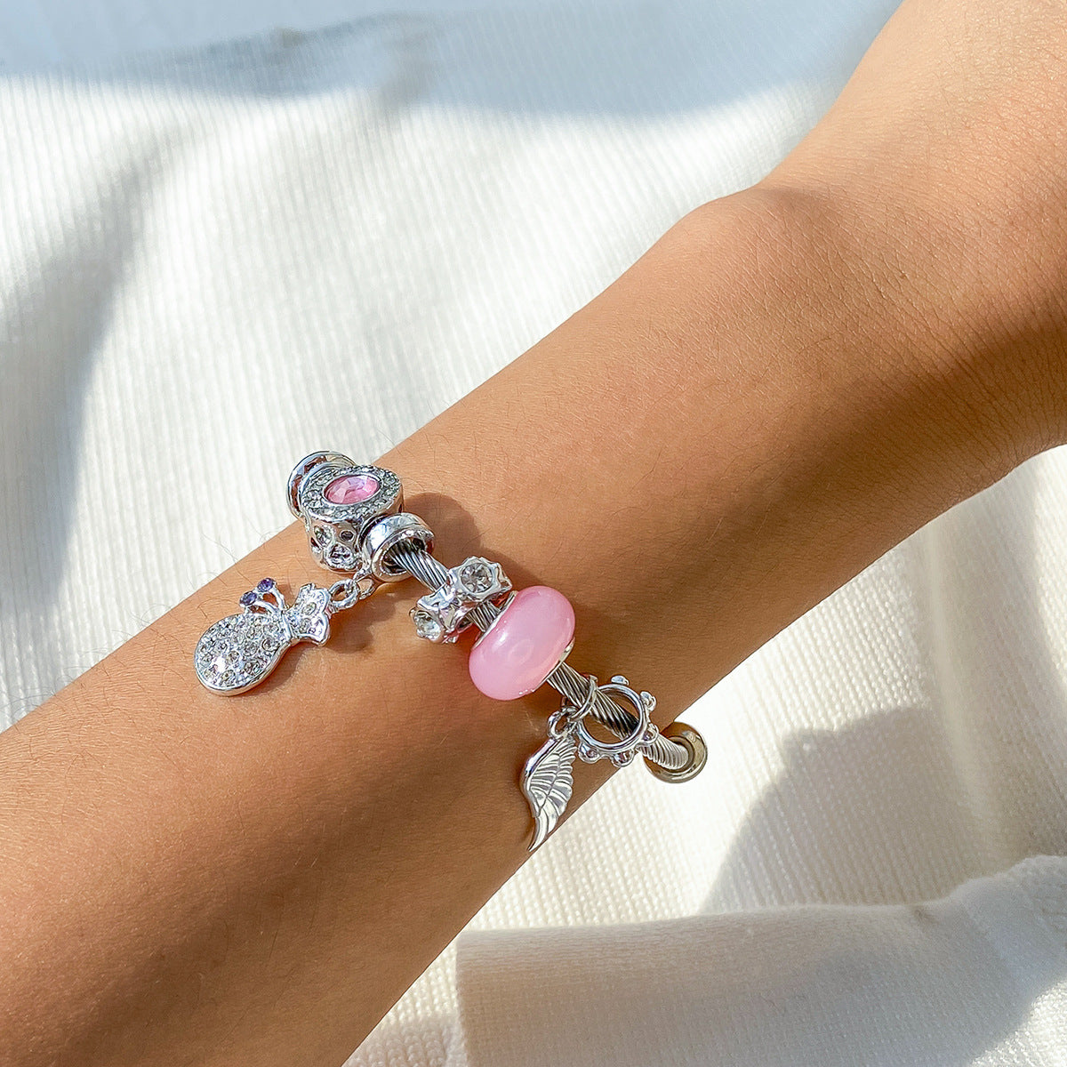 Wholesale Vintage Devil Eye Luminous stone Bracelet